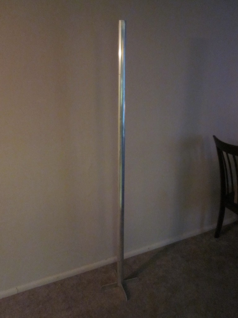 picture of a festivus 2016 pole